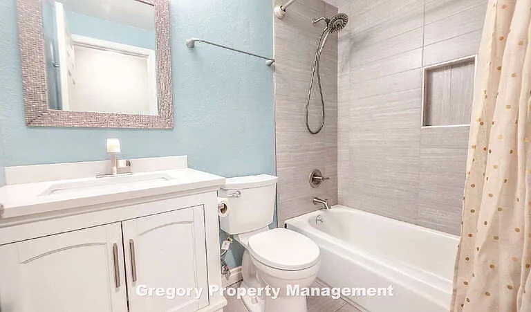 17606 Brook Blvd — Photo 14