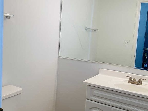 5th image of 1167 Harbor Ct