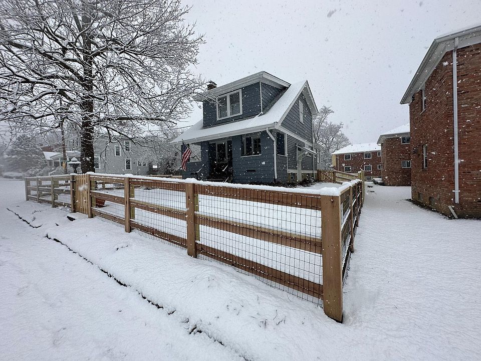 1st image of 1832 Mears Ave