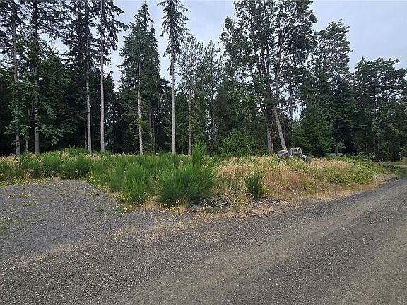 2nd image of 26 xx Oregon (Lot C of Short Plat) Avenue E