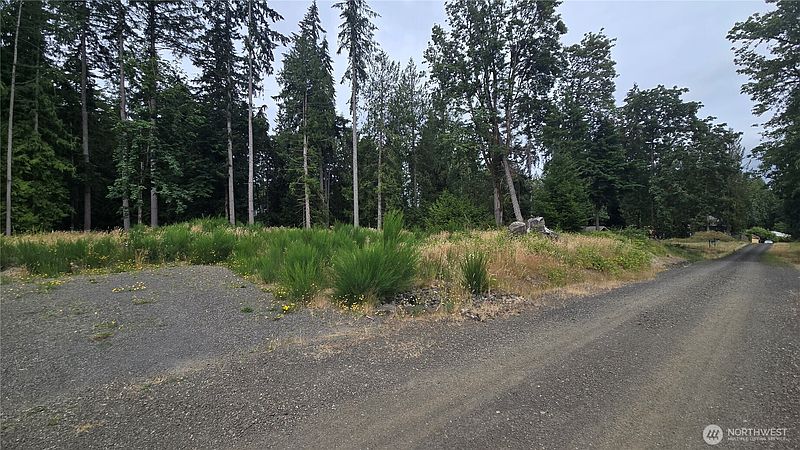 2nd image of 26 xx Oregon (Lot C of Short Plat) Avenue E