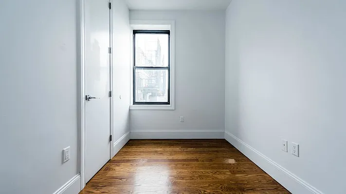 Rented by Nooklyn NYC LLC | media 13