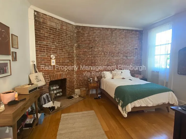 207 S Millvale Ave #1 — Photo 7