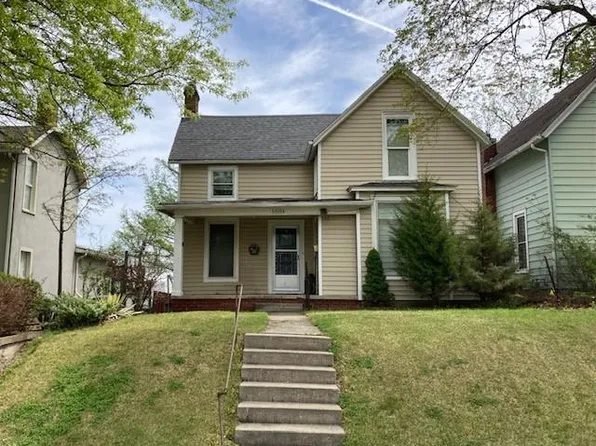 1004 S 4th St, Atchison, KS 66002