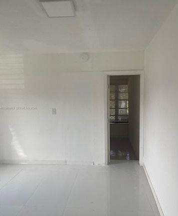 4th image of 9711 Caribbean Blvd