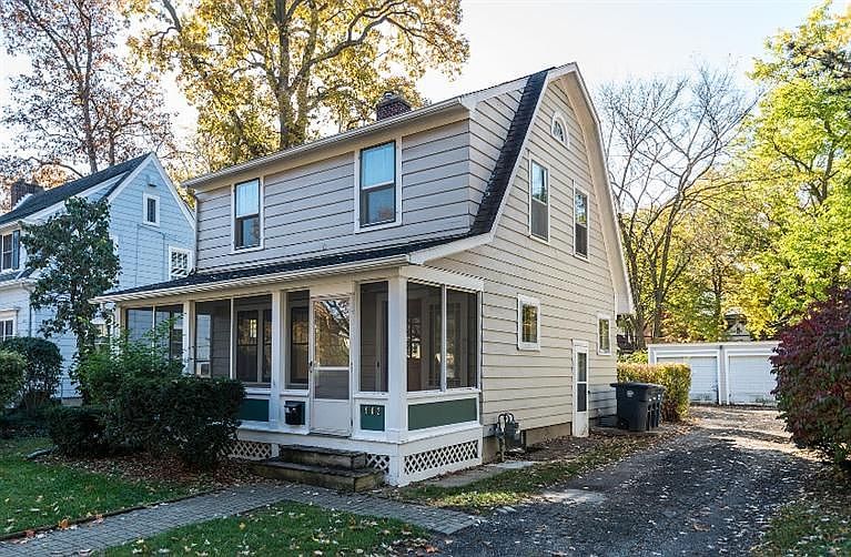 1st image of 902 Granger Ave