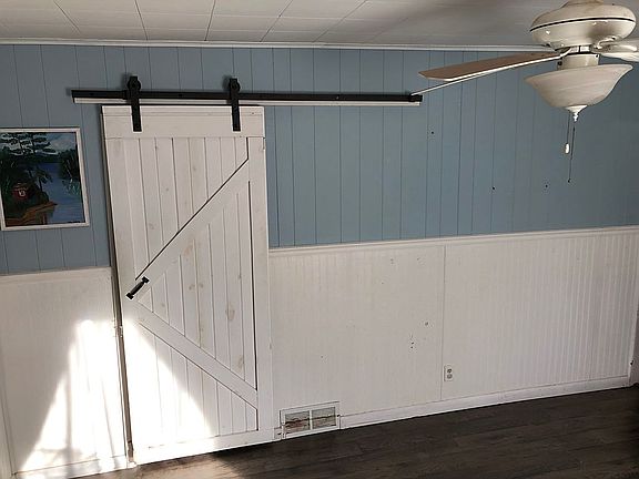 Master Bedroom Doorway