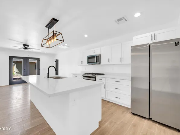 298 W TULSA Street, Chandler, AZ 85225