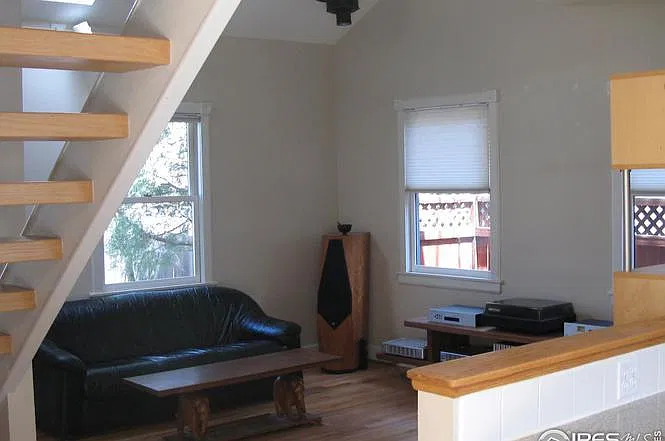 3 bed, 1408 sqft, $4,080 — Photo 2