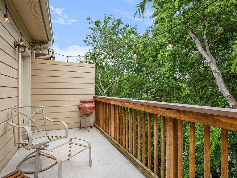 1402 Parker Ln #4 — Photo 29