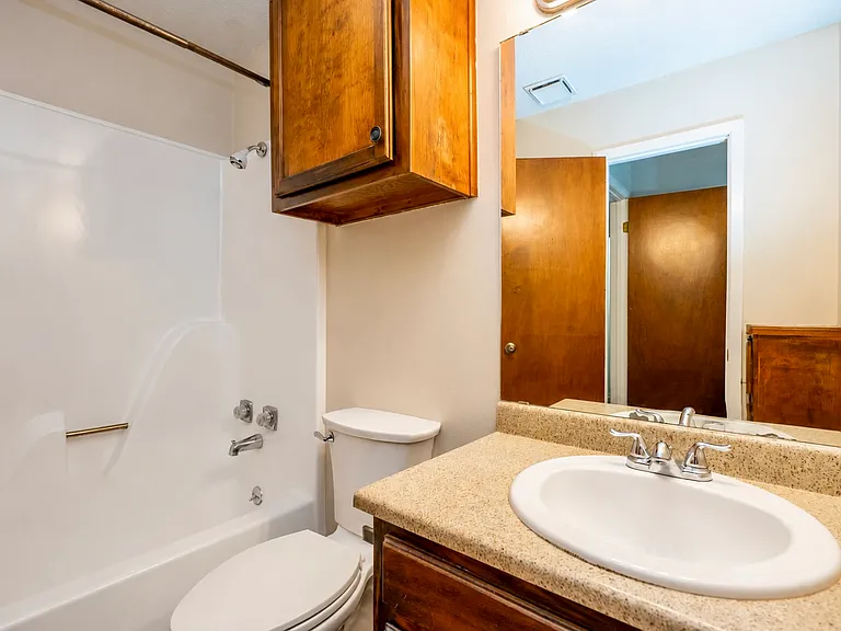 4535 Bermuda Dr — Photo 14