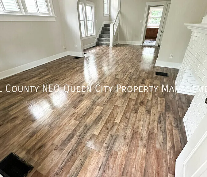 220 Cambridge Ave — Photo 12