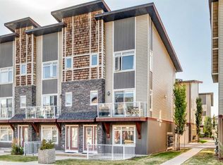 29 Skyview Point Heath NE, Calgary, AB T3N0L7