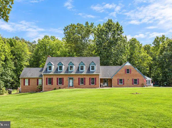 4340 Guinevere Ln, Pomfret, MD 20675
