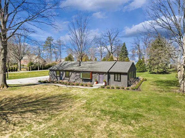 4836 Wolf Rd, Erie, PA 16505