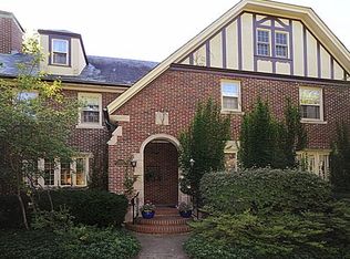 2130 Central Park Ave, Evanston, IL 60201