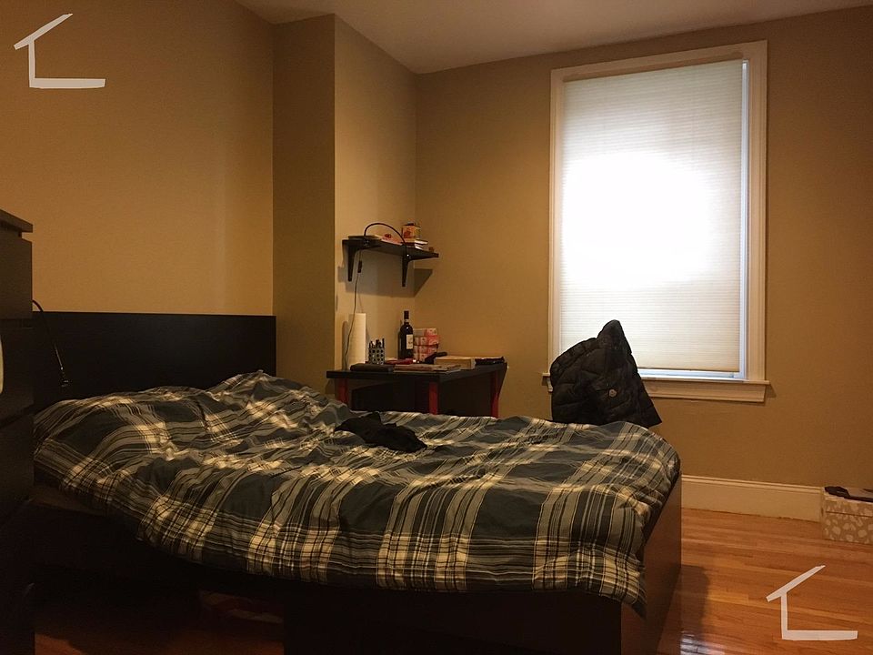 1st image of 326 Saint Paul St #2SH