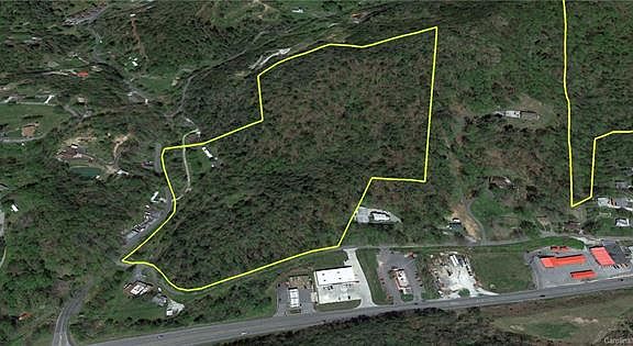 4th image of 78 Patty Ln