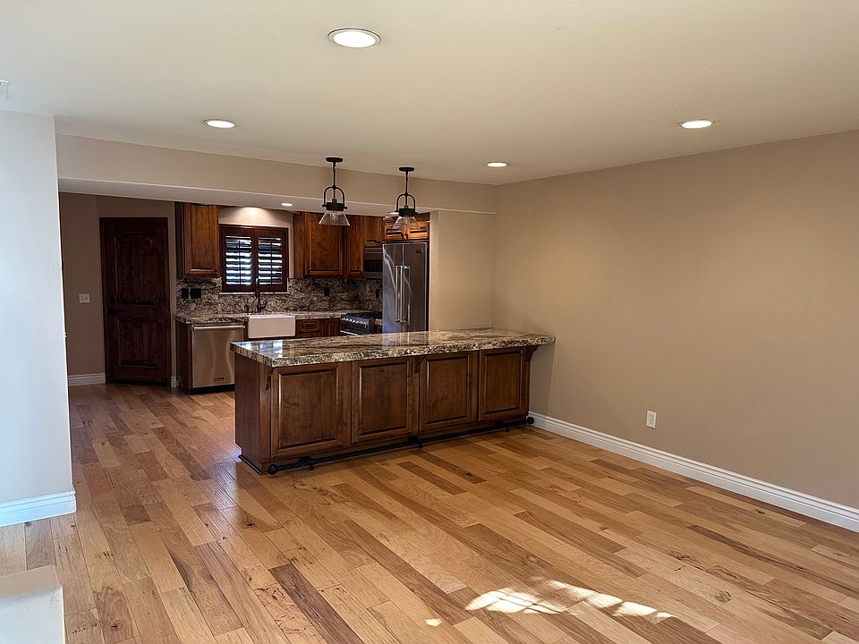 1st image of 170 Gibson Dr APT 27