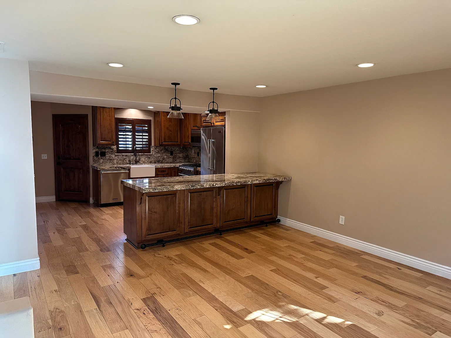 170 Gibson Dr APT 27 photo 1