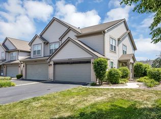 2070 Constitution Ct, Elgin, IL 60123