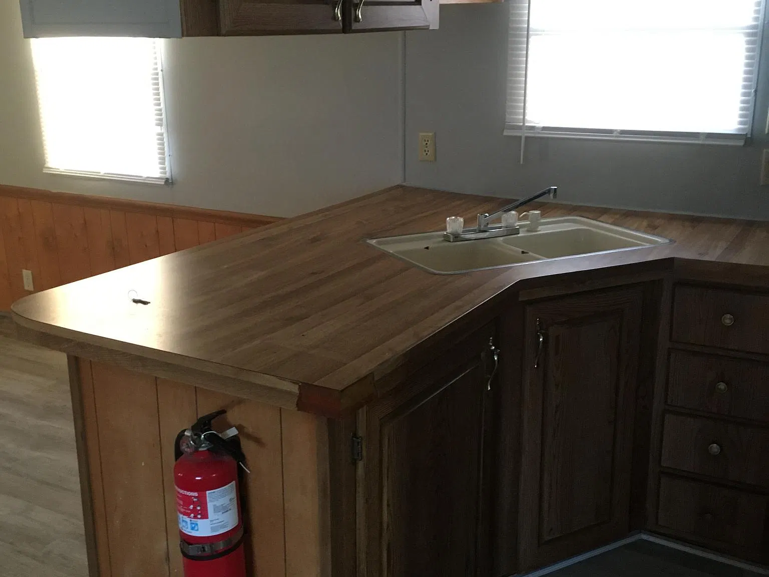 2 bed, 728 sqft, $900 — Photo 1