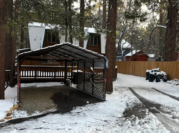 321 Moreno Ave, Sugarloaf, CA 92386