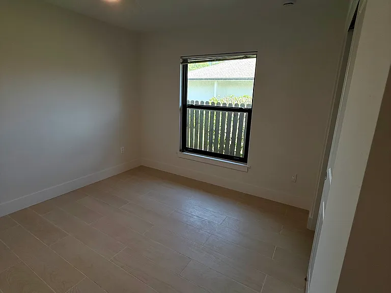 9775A Alabama St — Photo 10