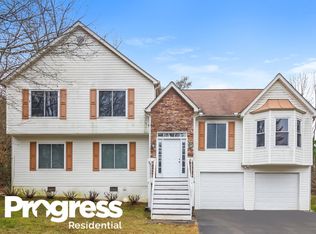 5546 Naples Dr, Powder Springs, GA 30127