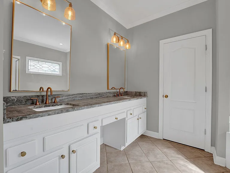 1331 Riding Brook Dr — Photo 22