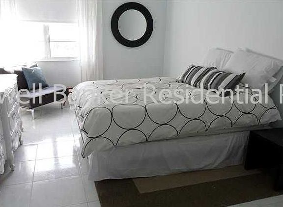 4th image of 1500 Ocean Dr #Penthouse 8