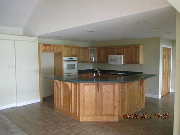 3rd image of 9063 Kemper Dr