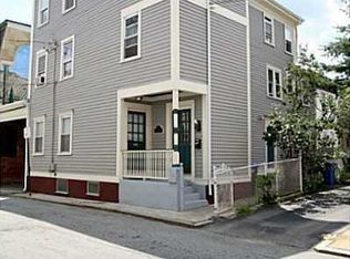 12 Pequot St, Providence, RI 02903