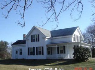 20 Prospect Sq, Wyoming, RI 02898