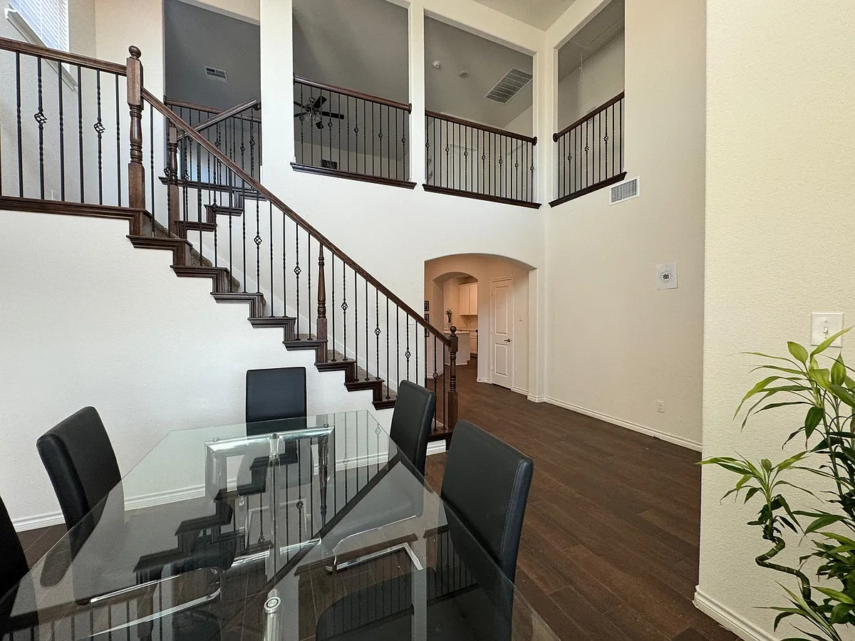 Building Photo - 2916 Brady Starr Dr