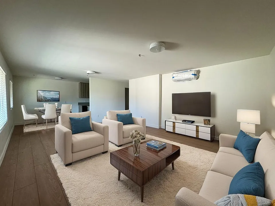Above 7th Apartments