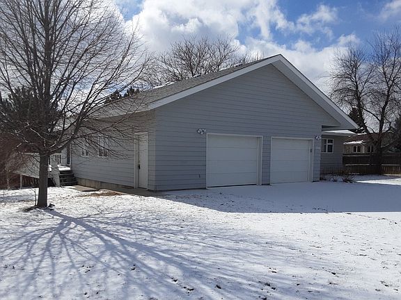 3rd image of 316 20th Ave S