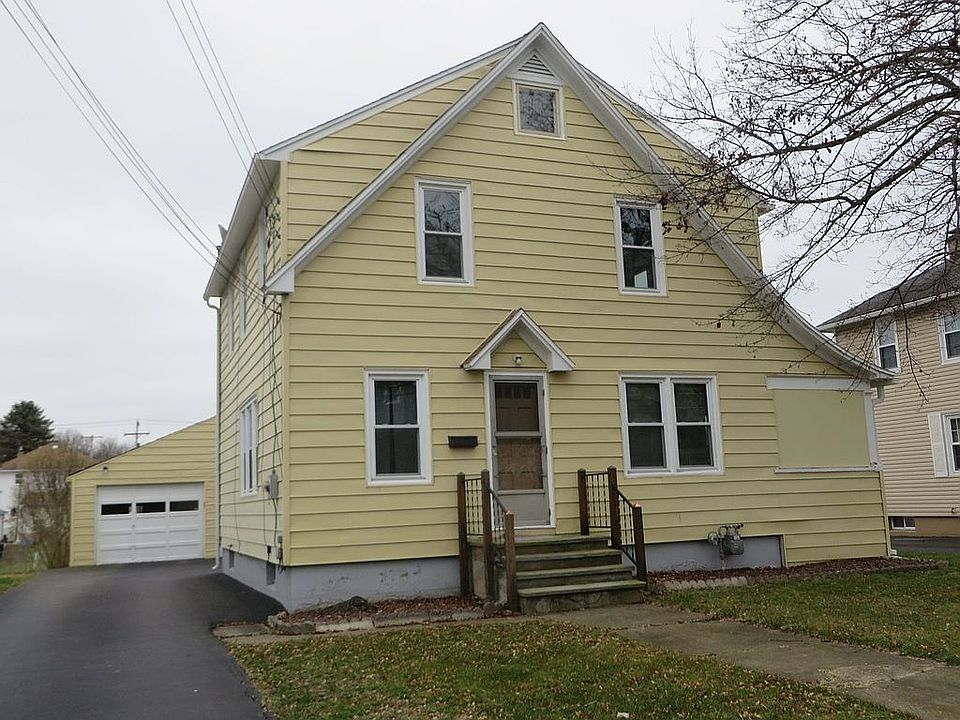 1st image of 710 Morlando Dr