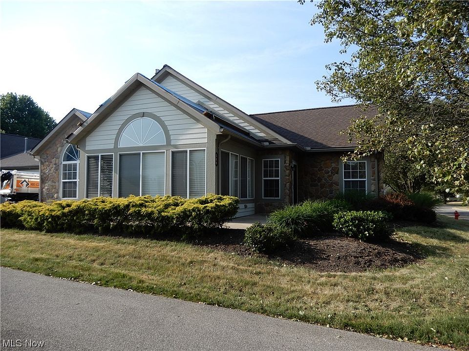 544 Crossings Cir, Tallmadge, OH 44278 Zillow