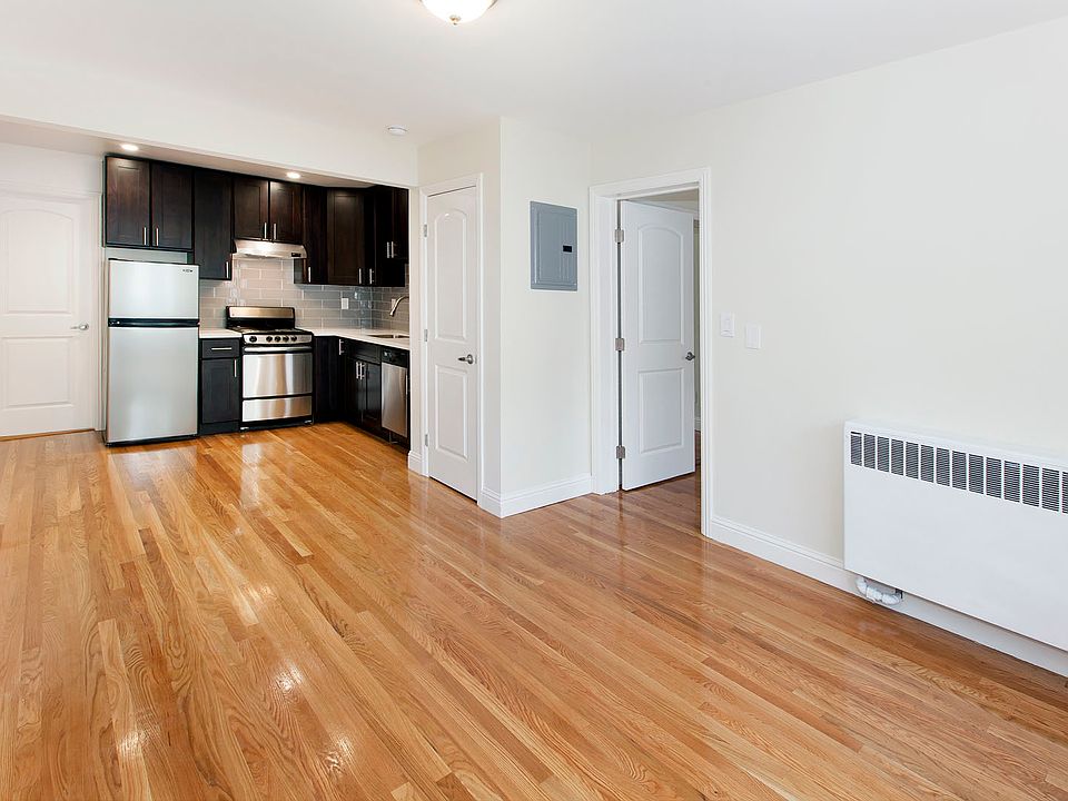1st image of 242 Cumberland St #101