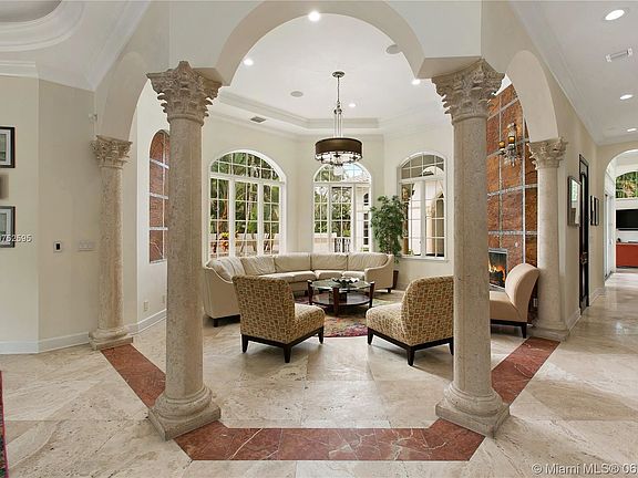 2nd image of 170 Ocean Blvd