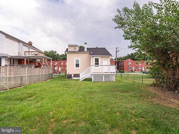 2nd image of 7226 Holabird Ave