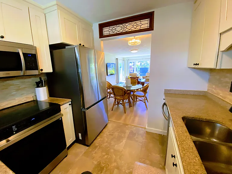 531 De Narvaez Dr — Photo 13