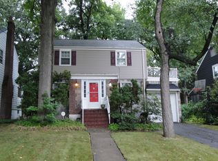 265 Everett Pl, Englewood, NJ 07631