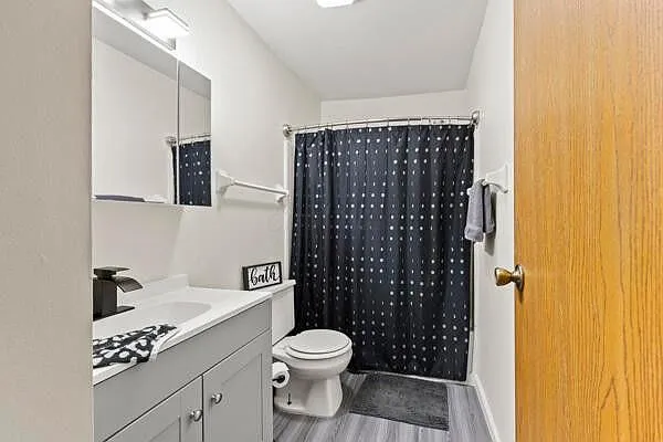 5153 Singleton Dr #44B — Photo 8
