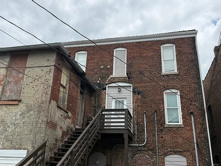 414 S Main St #B — Photo 3