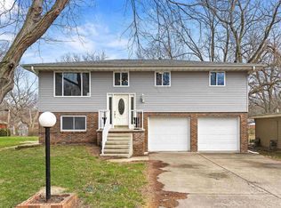 2306 N Northcrest Dr, Peoria, IL