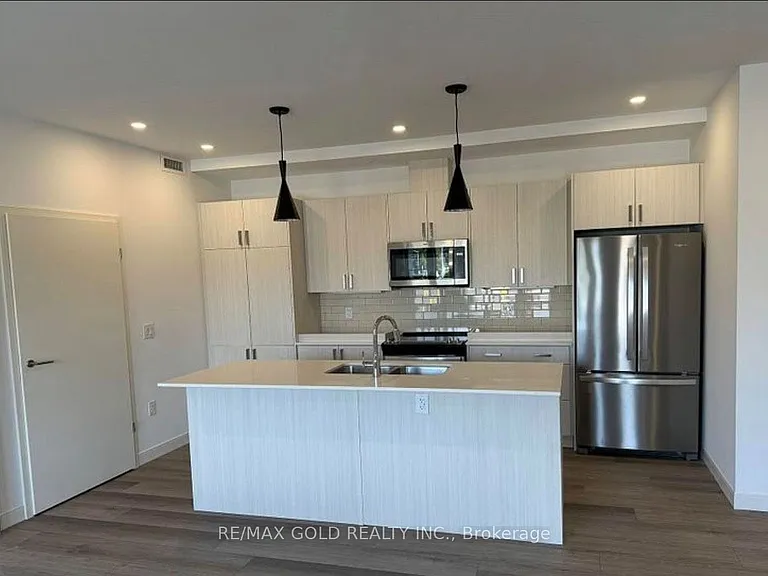 119 Lincoln St #101 — Photo 2