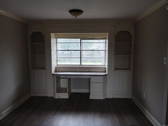 5th image of 417 NE 4th St