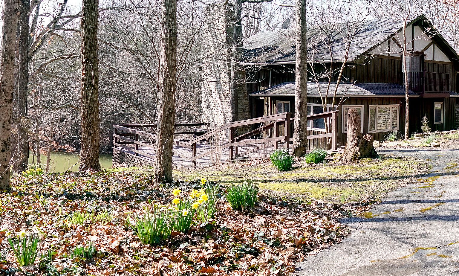 606 E County Road 1250 N, Batesville, IN 47006 Zillow